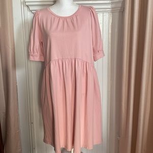 Crown & Ivy Pink Dress With Pockets Size Large